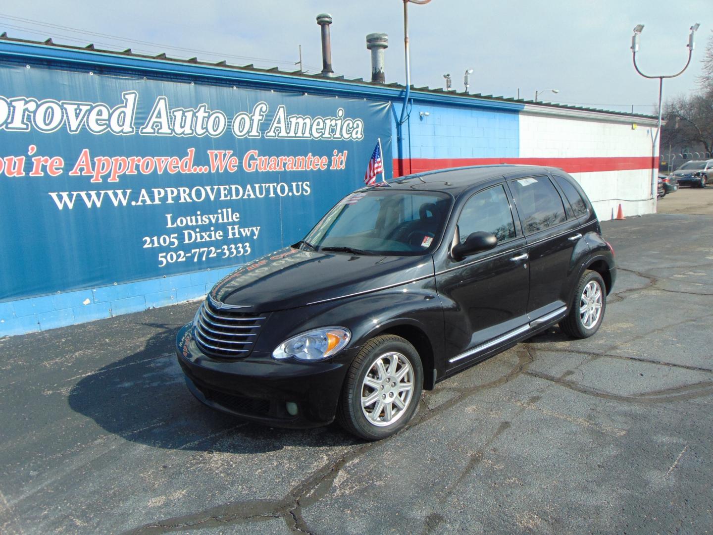 2010 Black Chrysler PT Cruiser (3A4GY5F91AT) with an 4-Cyl 2.4 Liter engine, Automatic, 4-Spd w/Overdrive transmission, located at 2105 Dixie Hwy, Louisville, KY, 40210, (502) 772-3333, 38.220932, -85.795441 - Photo#2